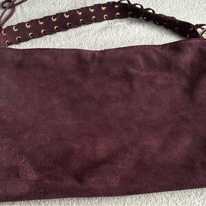 EUC Stunning Italian Made (Cheval) Suede Shoulder Bag in Rich Burgundy